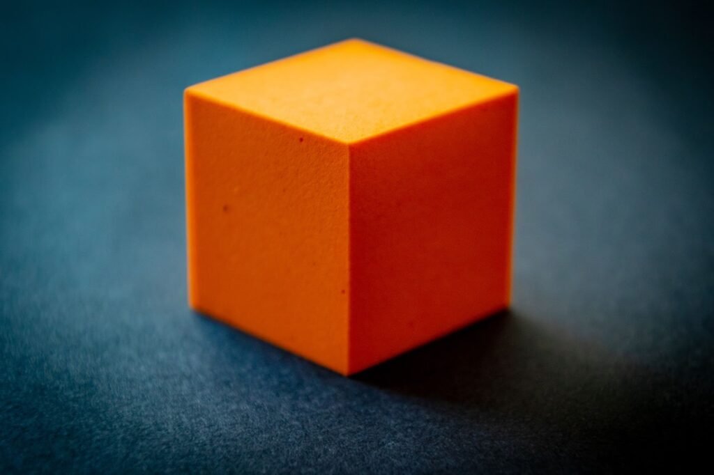 Cube image 